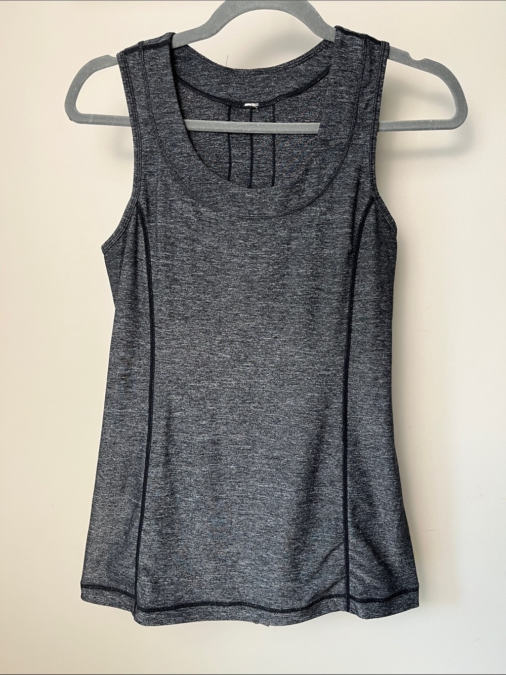 Lululemon Dash Tank Ruffle Back - Picture 2 of 8